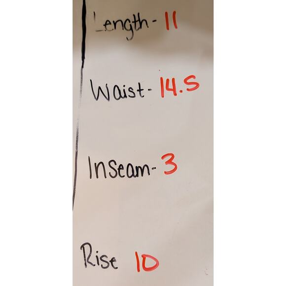 🦃 Women's Medium Under Armour Loose Heatgear Shorts - Picture 4 of 4